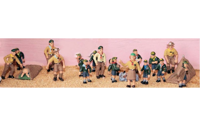F195p Painted Cub Camp 1 tent & assorted 8 figures OO 1:76 Scale Model Kit
