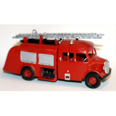 G146p Painted Dodge/Miles Fire Pump 1940's  OO Scale 1:76