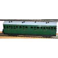 J2 L. & B. 1st/3rd Composite coach Unpainted Kit OO Scale 1:76